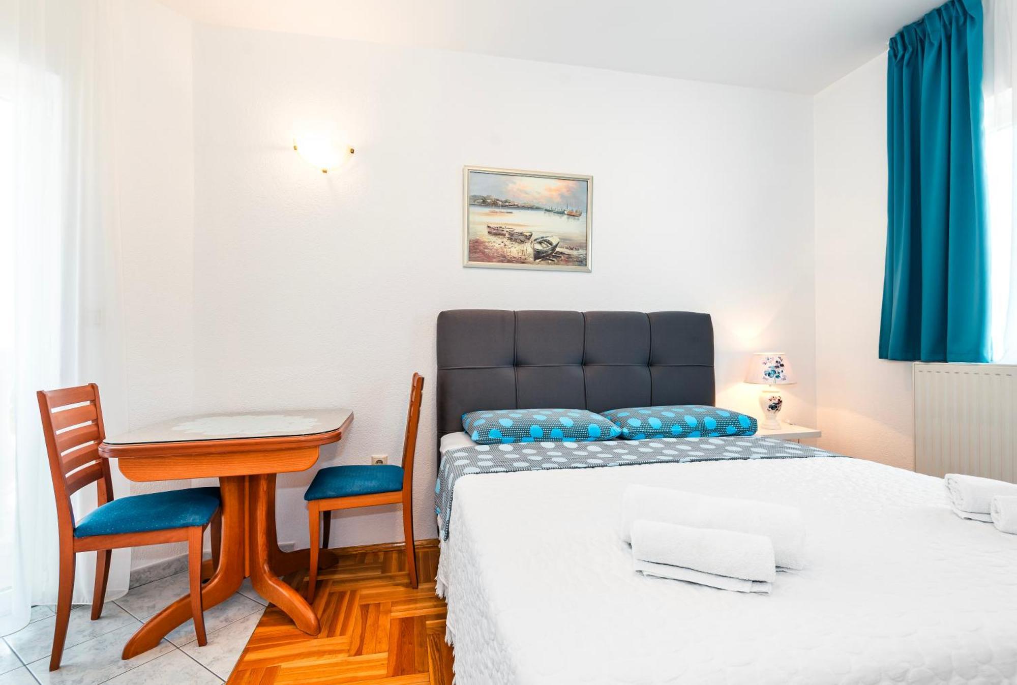 Apartments Plavi Biser Šibenik Oda fotoğraf