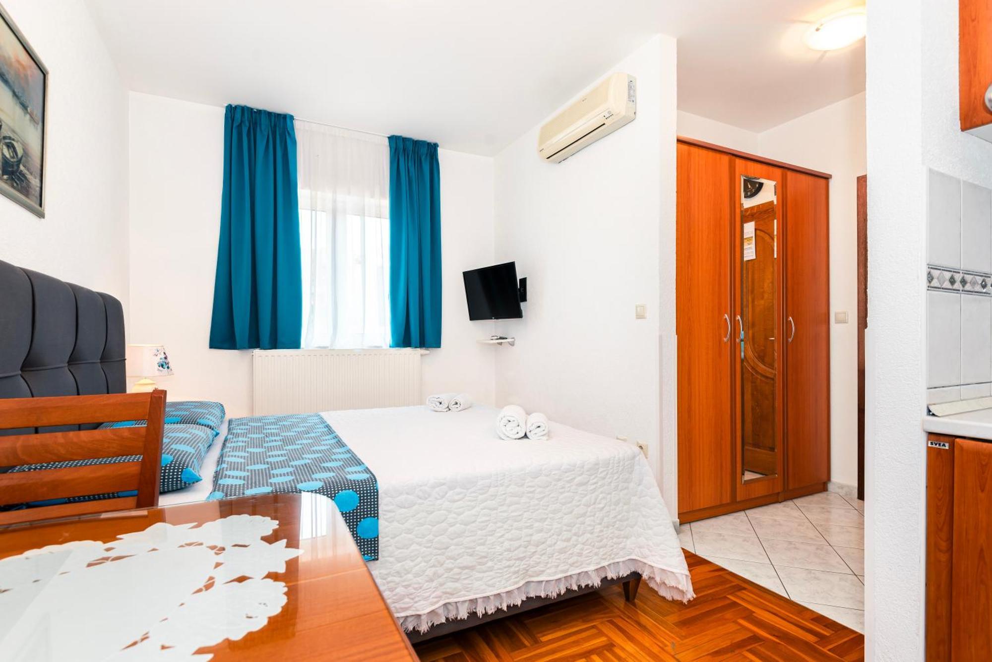 Apartments Plavi Biser Šibenik Oda fotoğraf