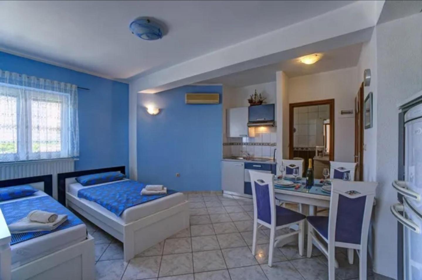 Apartments Plavi Biser Šibenik Oda fotoğraf